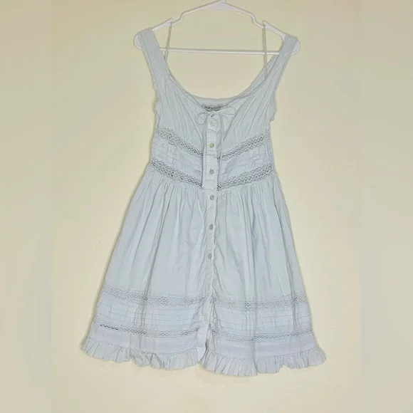 URBAN OUTFITTERS— Angelina Lace-Inset Mini Dress - Picture 3 of 11